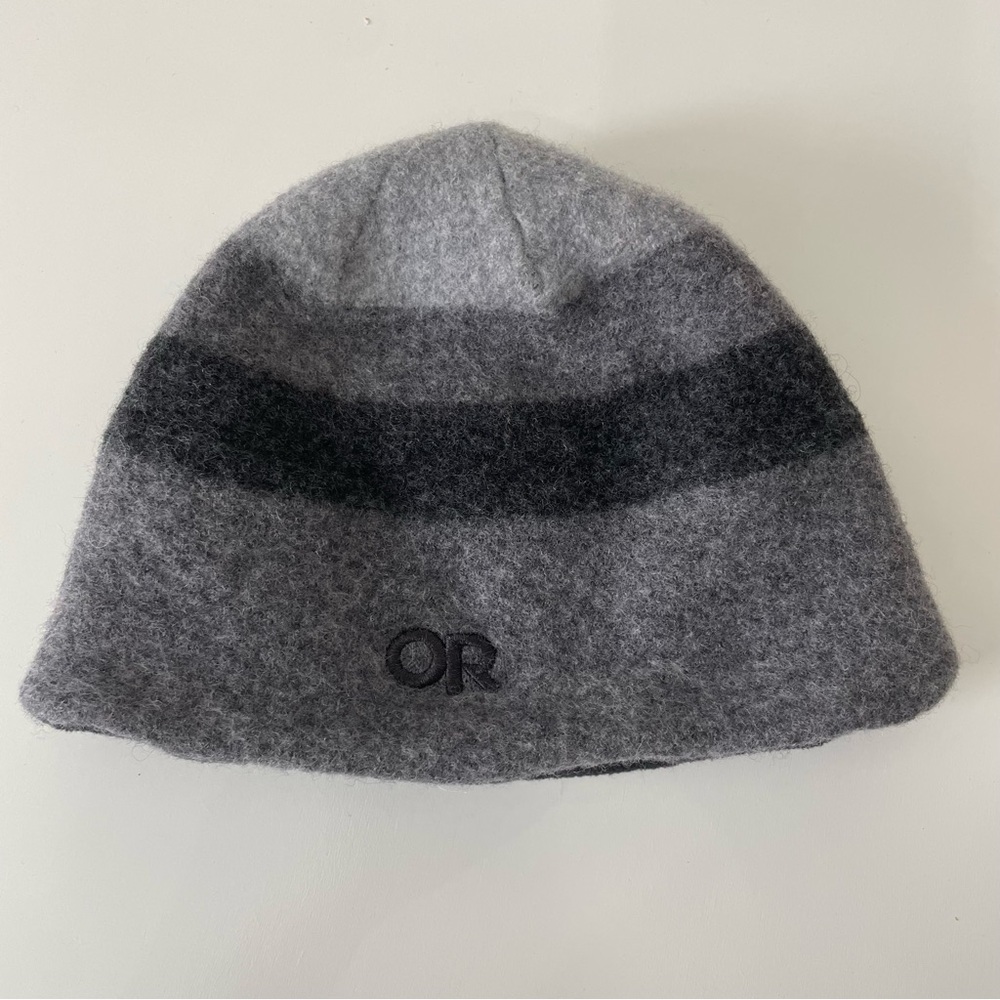 Outdoor Research Gray Merino Wool and Fleece Beanie (see size note)